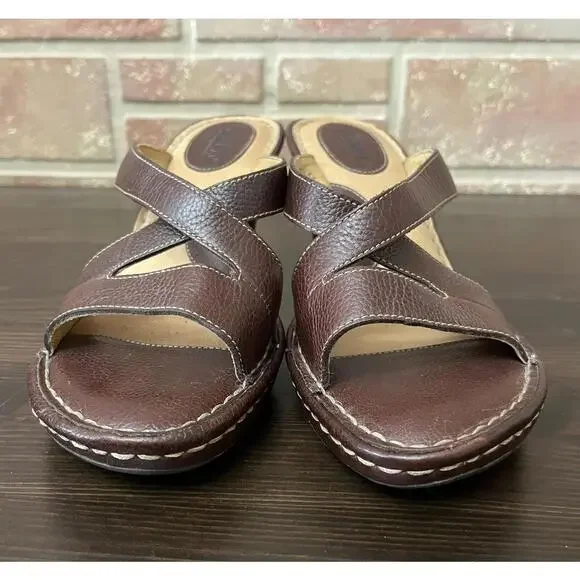 Born Sandals BrownLeather Open Toe Criss Cross Straps Platform Wedge Size 9 - Picture 3 of 9